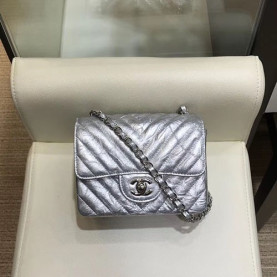CHANEL 샤넬 미니 숄더백 17CM AS32010-1