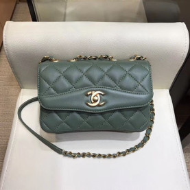 CHANEL 샤넬 숄더백 봄신상 A57028 18CM