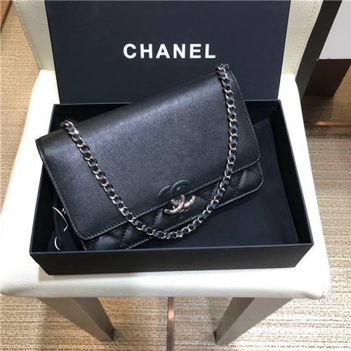 CHANEL 샤넬 플랩백 A88636신상