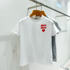 MIUMIU 미우미우 하트 로고 반팔