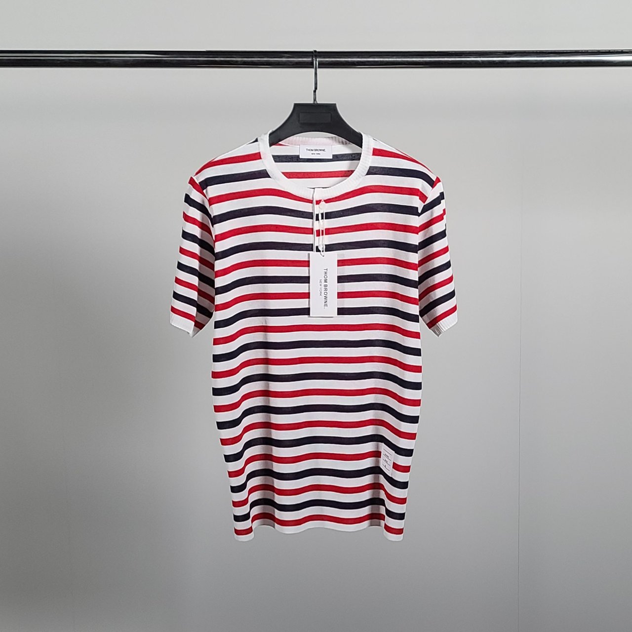 THOM BROWNE 톰브라운 스트라이프 린넨 라운드 니트