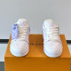 LOUIS VUITTON 루이비통 남성용 스니커즈 L98442