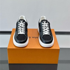 LOUIS VUITTON 루이비통 남성용 스니커즈 L92672 2COLOR