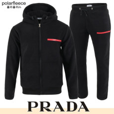PRADA 프라다 레드 로고 폴라폴리스 셋업