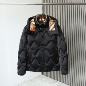 BURBERRY 버버리 자카드 퀄팅 다운 패딩