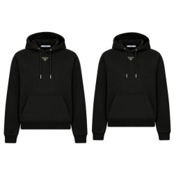 PRADA 프라다 트라이앵글 넥플레이트 후드티