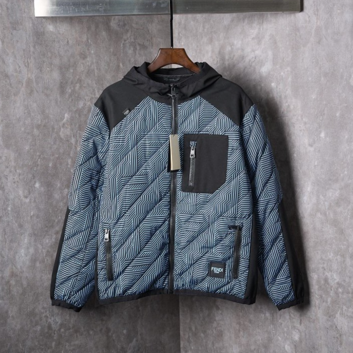 FENDI 펜디 쉐도우 로고 패치 다운 자켓