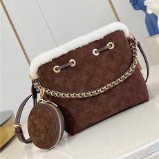 LOUIS VUITTON 루이비통 벨라 버킷백 M57068