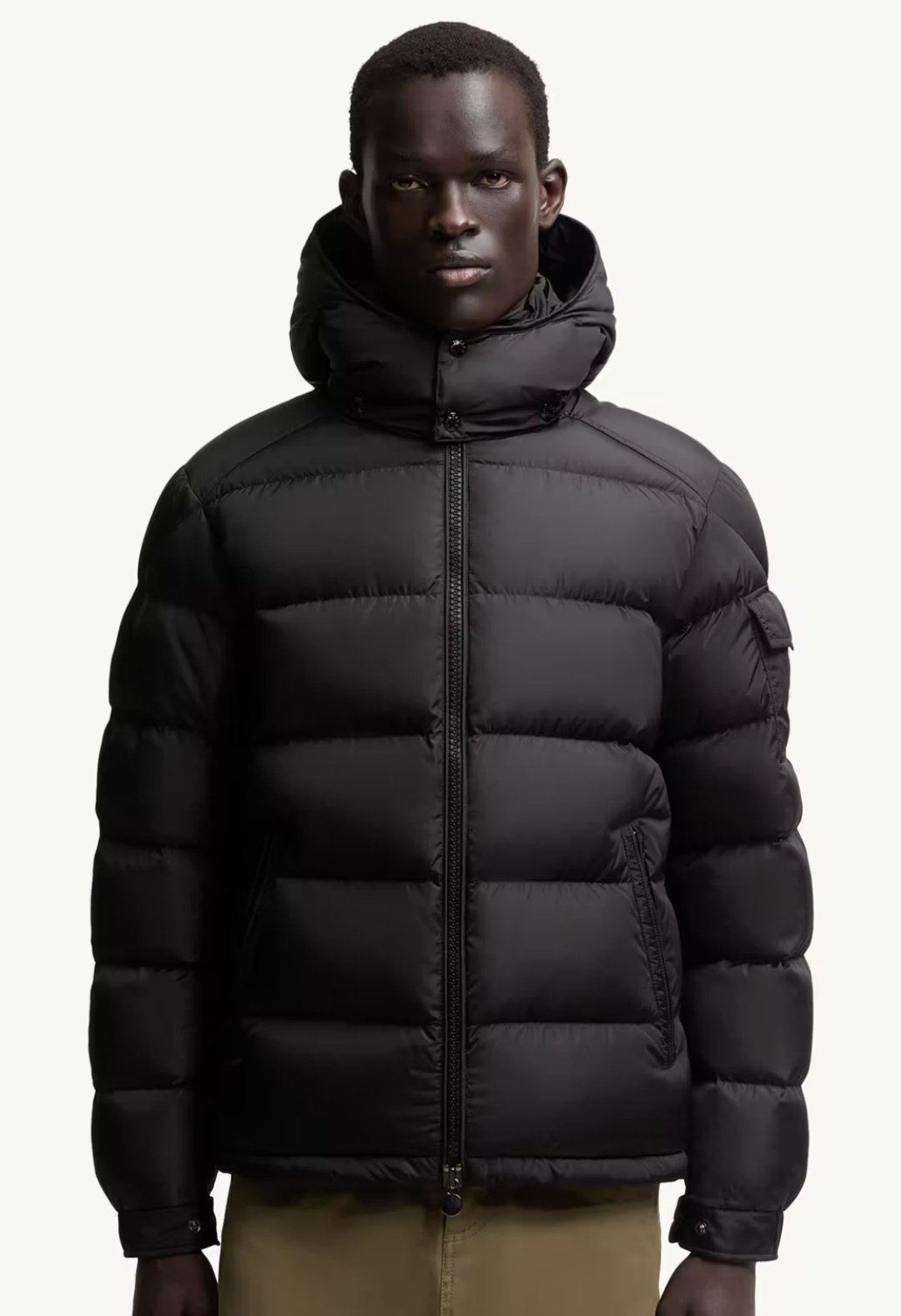 MONCLER 몽클레어 마야 매트 쇼트 다운 자켓