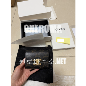 셀린느 스몰 트리옹프 플랩 지갑