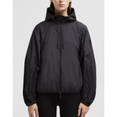 MONCLER 몽클레어 팔셔링 포인트 자켓