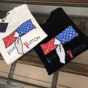 LOUIS VUITTON 루이비통 테이핑 프린팅 기모 맨투맨