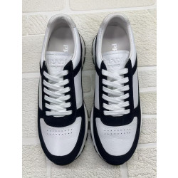 ●실사● 프라다 스니커즈