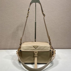PRADA 프라다 리나일론 스몰 숄더백 1BD394
