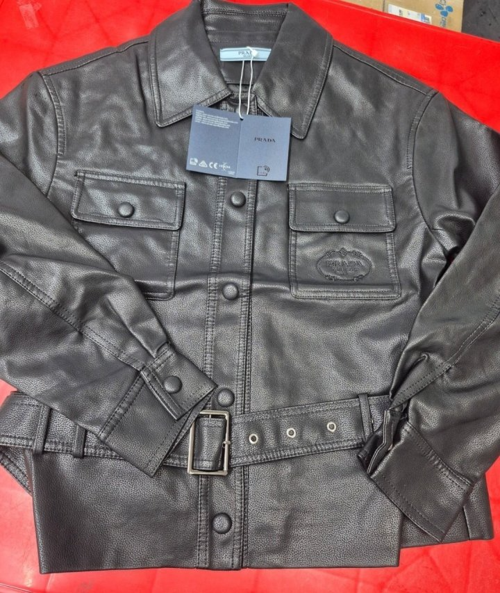 PRADA 프라다 벨트자켓