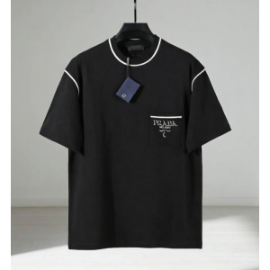 PRADA 프라다 지퍼포켓 트라이앵글 반팔 2COLOR