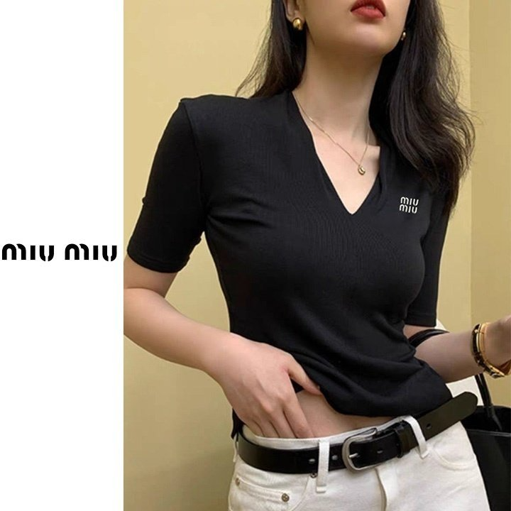 MIUMIU 미우미우 브이넥 이너 니트티 3COLOR