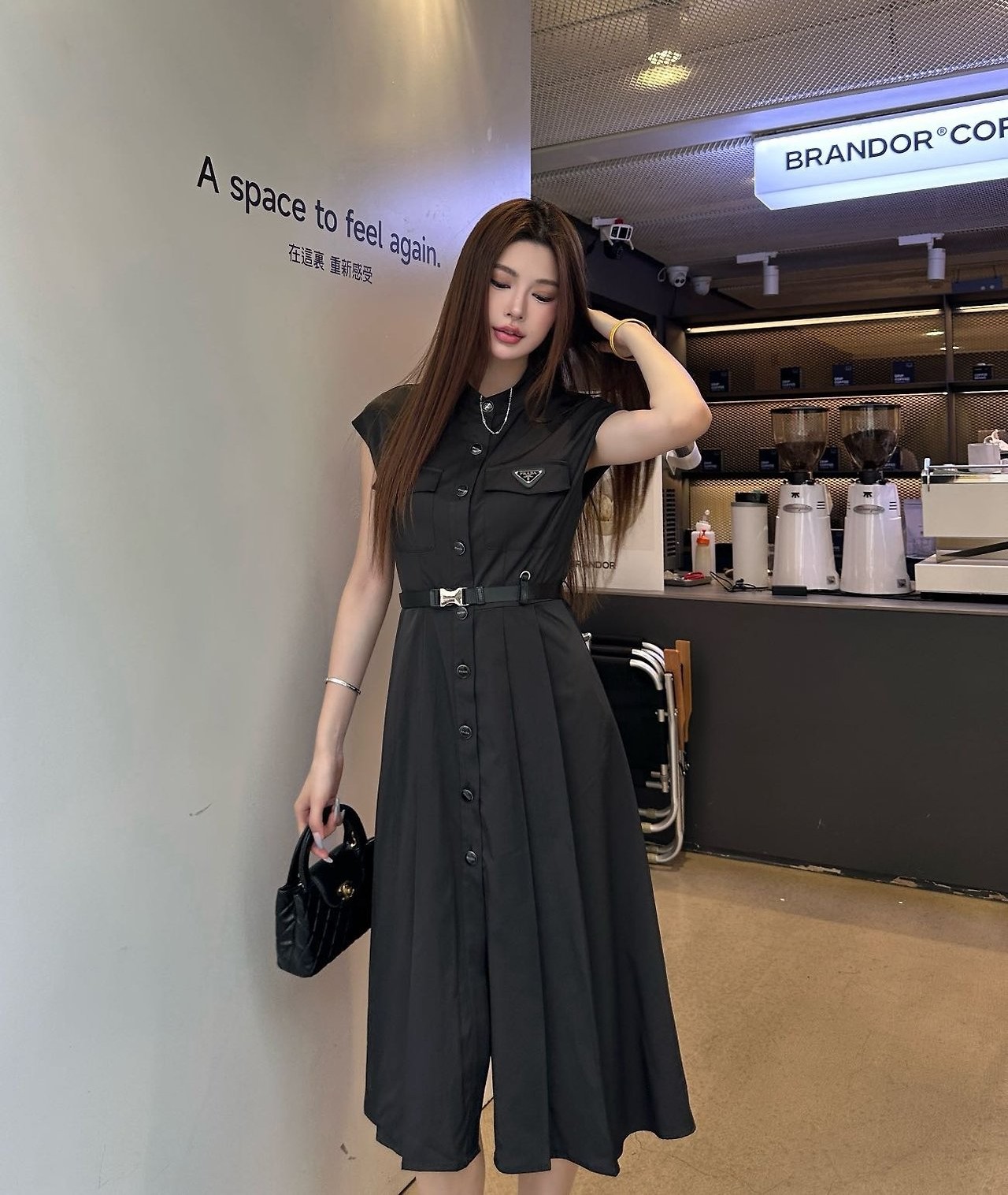 PRADA 프라다 트라이앵글 벨트 원피스 2COLOR